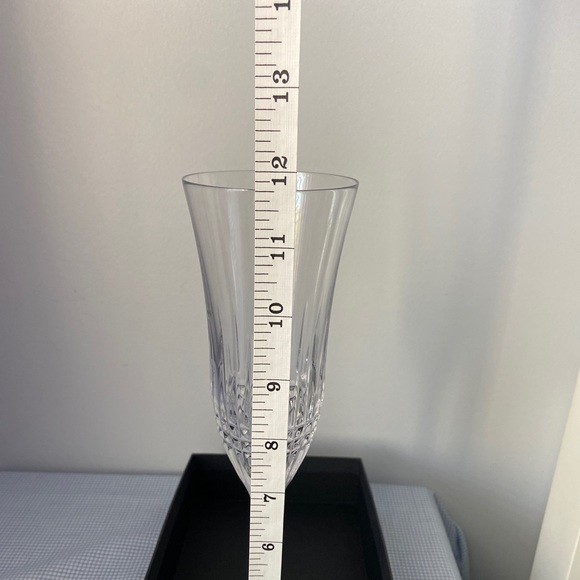 SOLD.  Waterford Crystal LISMORE DIAMOND toasting Champagne flute - Picture 5 of 11